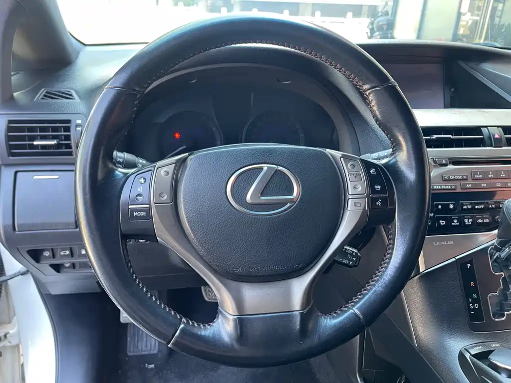 Lexus RX Classic — миниатюра 22