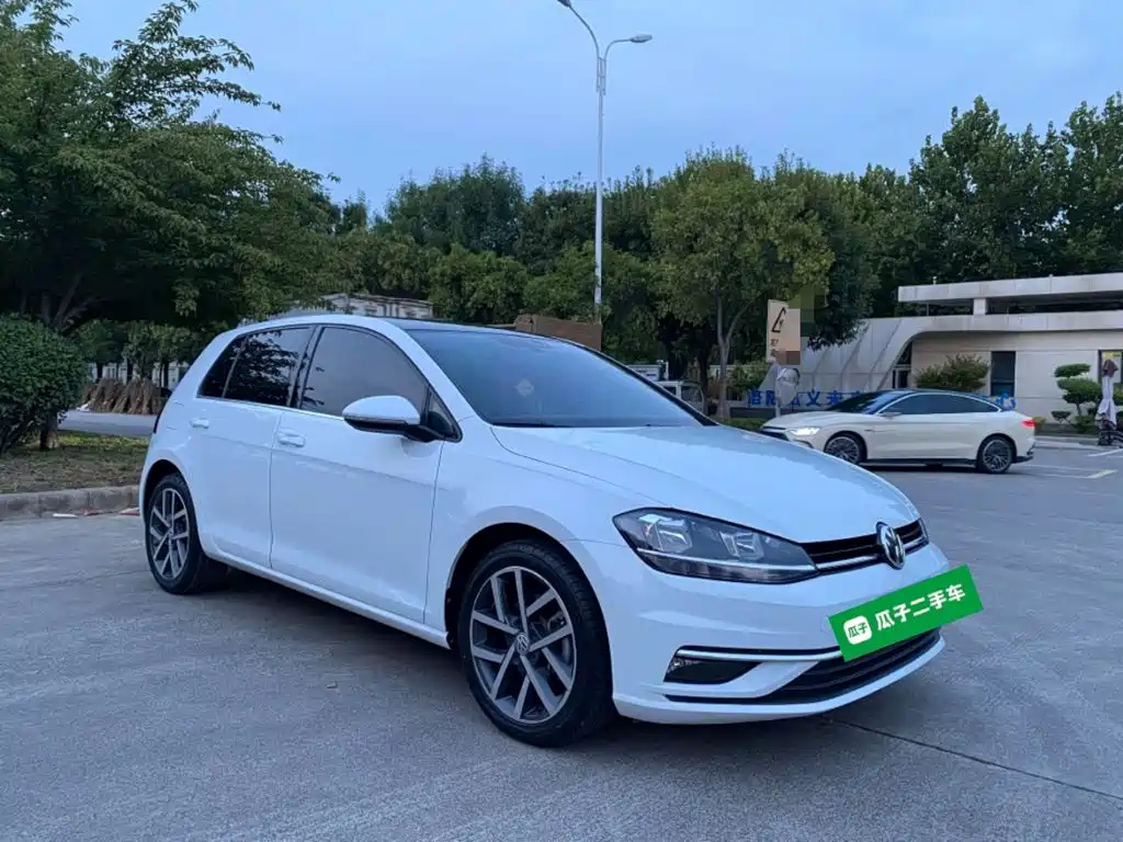 Volkswagen Golf — миниатюра 4