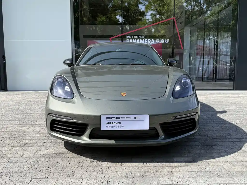 Porsche 718 2022 Cayman 2.0T