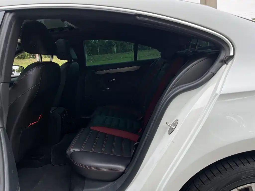 Volkswagen CC — миниатюра 12
