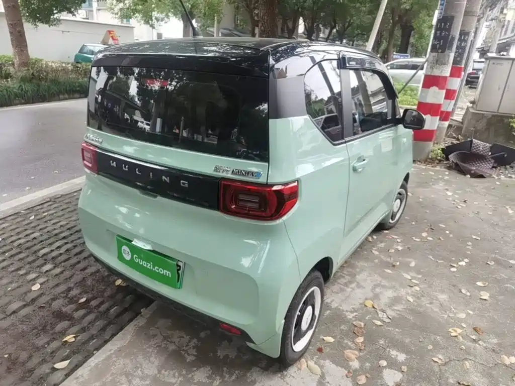 Wuling MINIEV — миниатюра 7