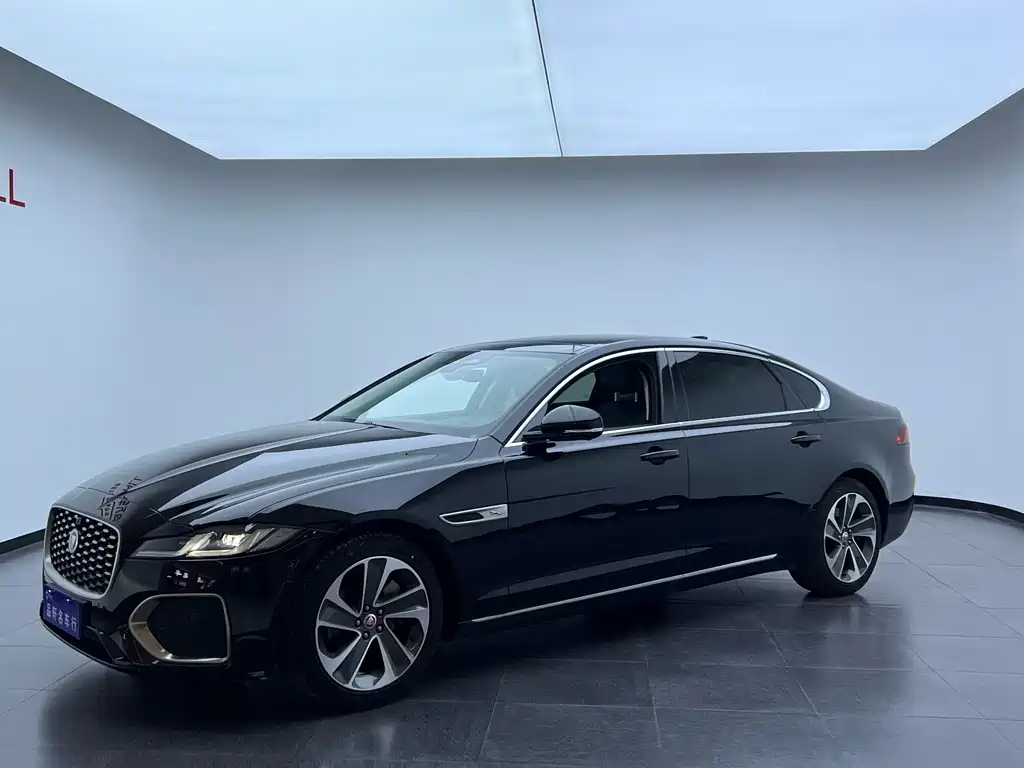 Jaguar XFL — миниатюра 25