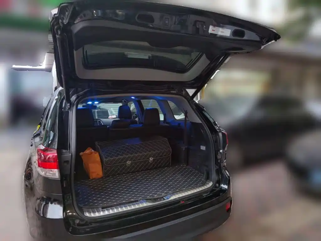 Toyota Highlander — миниатюра 15