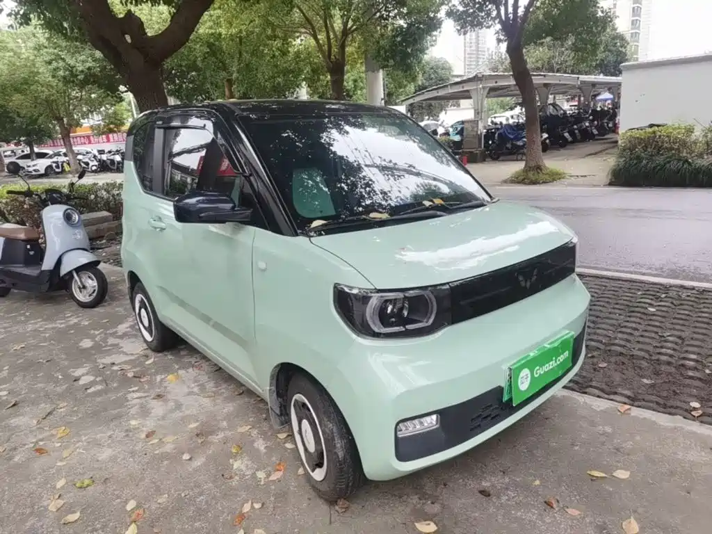 Wuling MINIEV — миниатюра 4