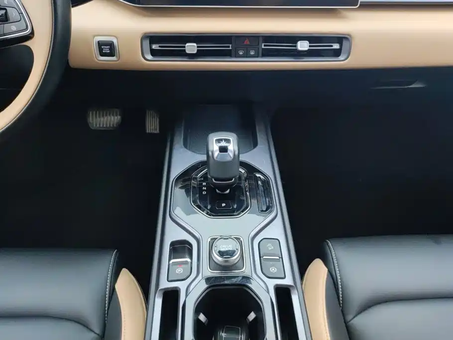 Geely Icon — миниатюра 16