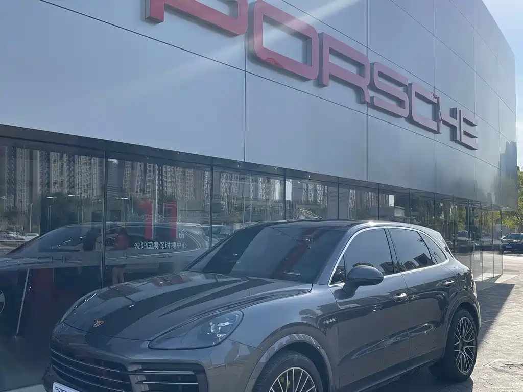 Porsche Cayenne Hybrid — миниатюра 2