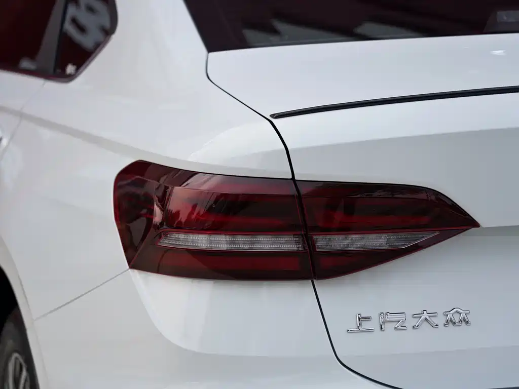 Volkswagen Lavida 2023 300TSI DSG