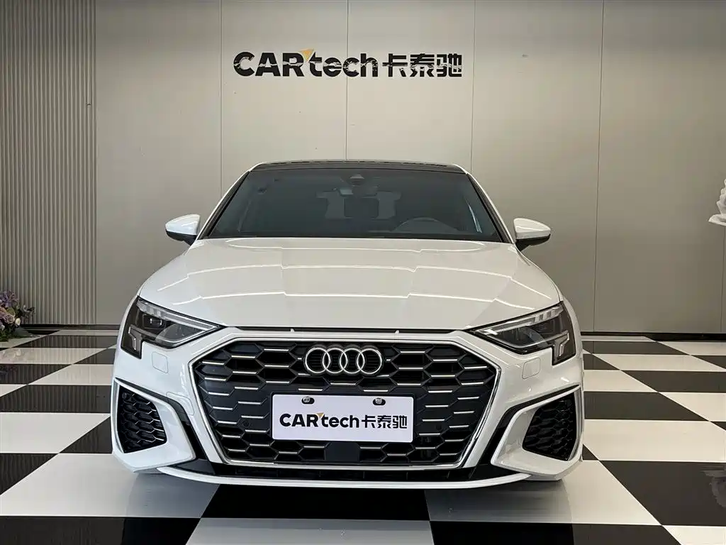 Audi A3 2022 Sportback 35 TFSI Fashion Sport