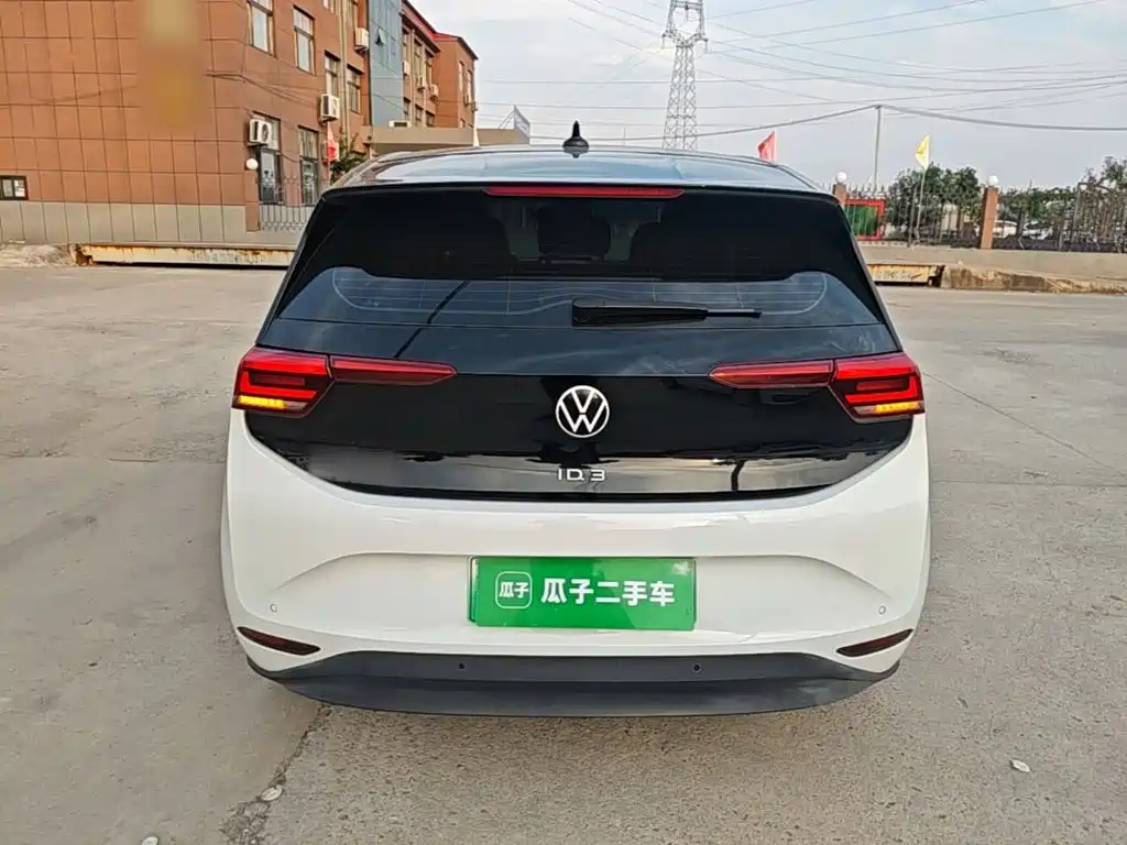 Volkswagen ID.3 — миниатюра 6