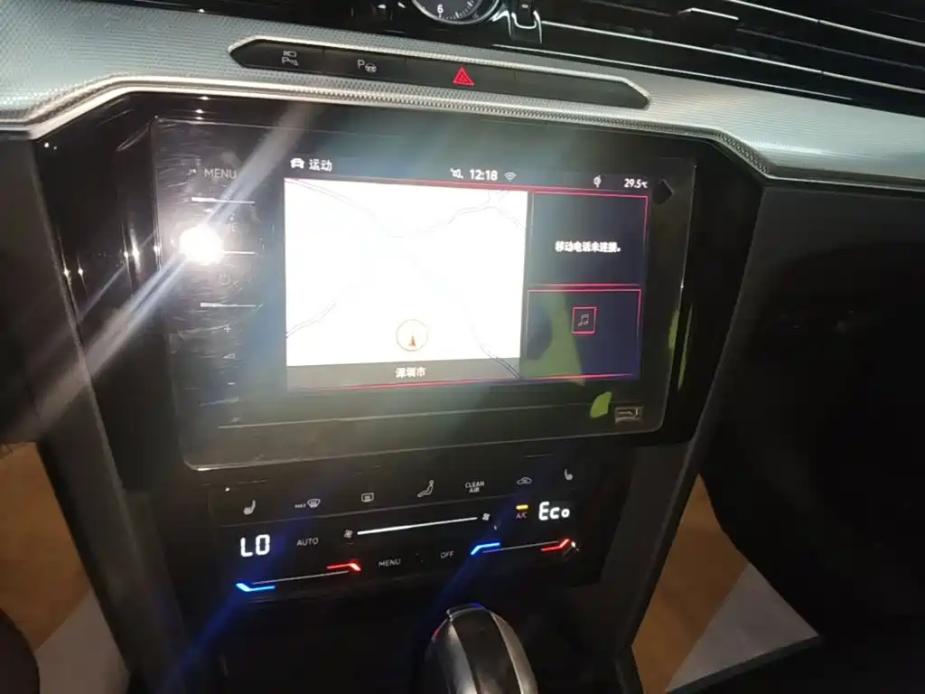 Volkswagen Magotan PHEV — миниатюра 13