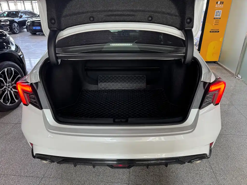 Honda Integra 2023 240TURBO CVT