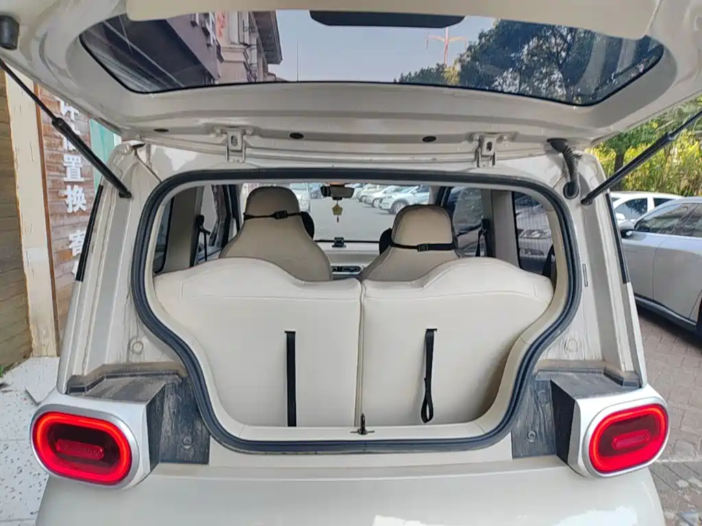 Wuling MINIEV — миниатюра 19