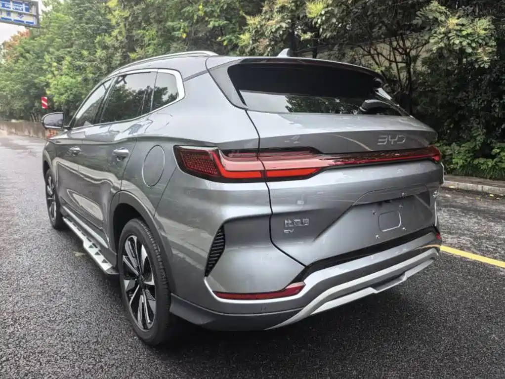 BYD PLUS New Energy — миниатюра 6