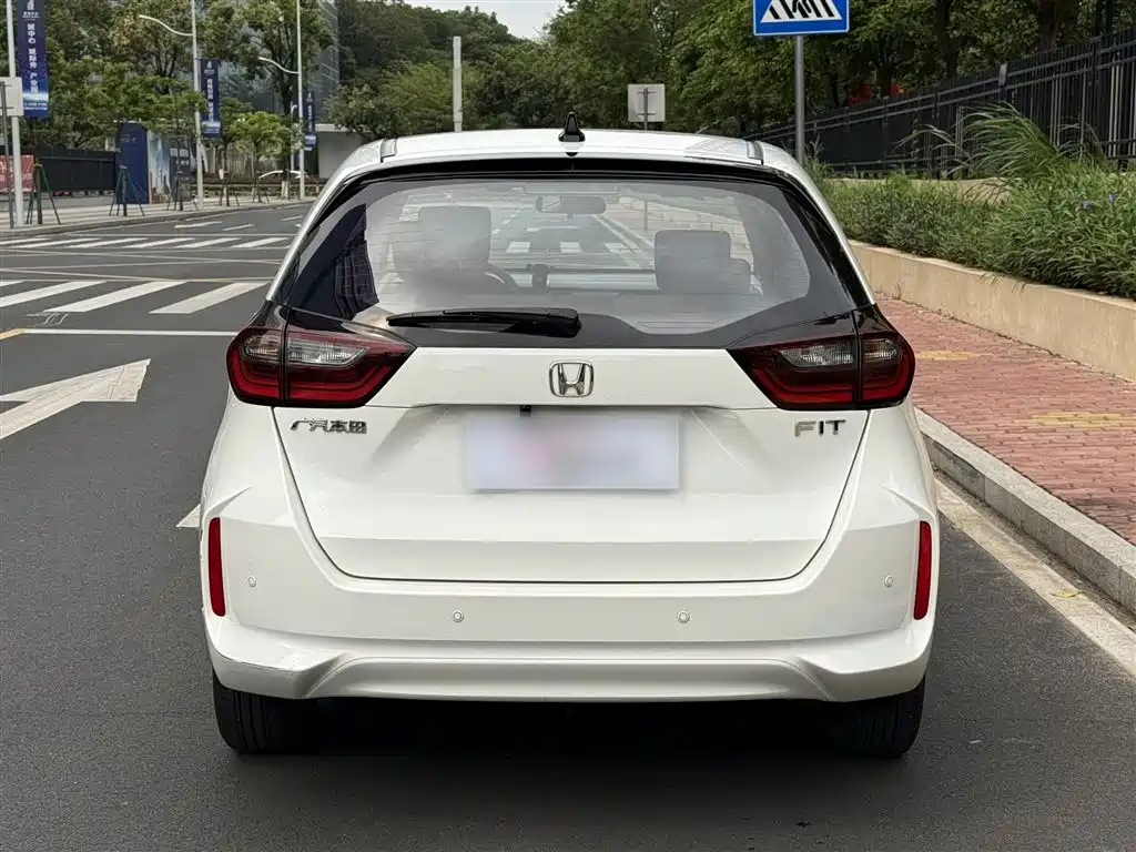 Honda Fit - фото 23