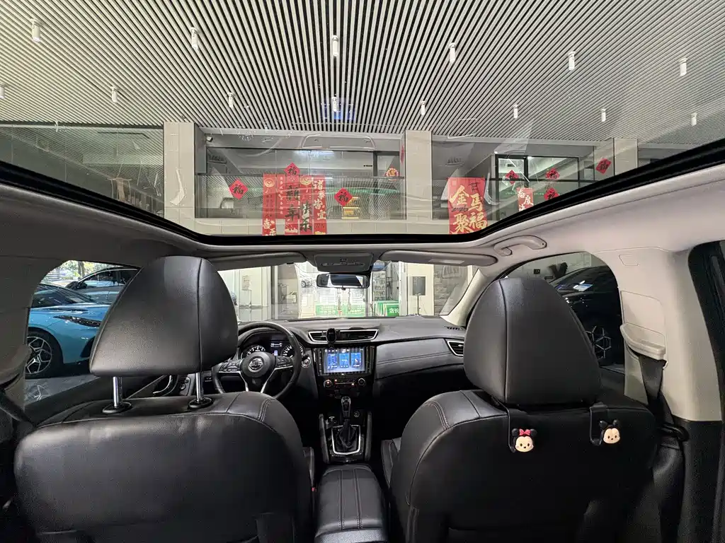 Nissan Qashqai — миниатюра 19