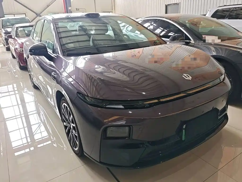 Leapmotor Leapmotor B01 — миниатюра 4