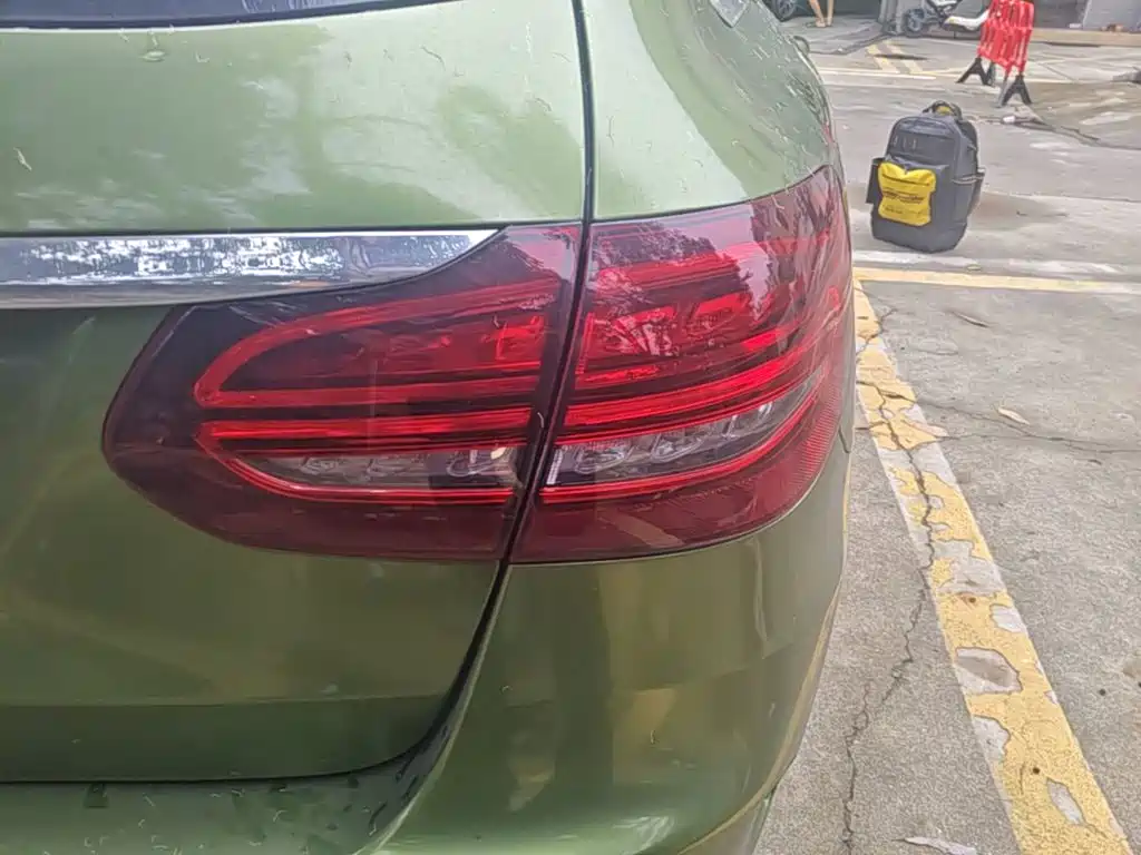 Mercedes-Benz C-Class (Import) — миниатюра 8
