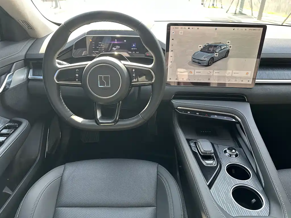 ZEEKR EXTREME KRYPTON 001