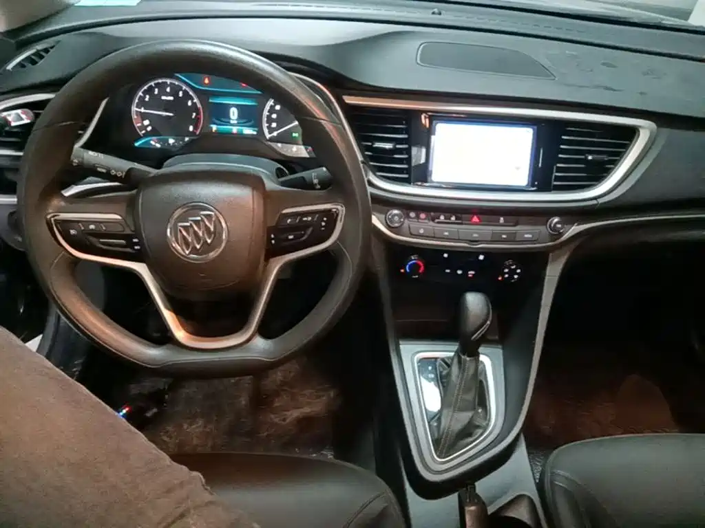 Buick Excelle — миниатюра 10
