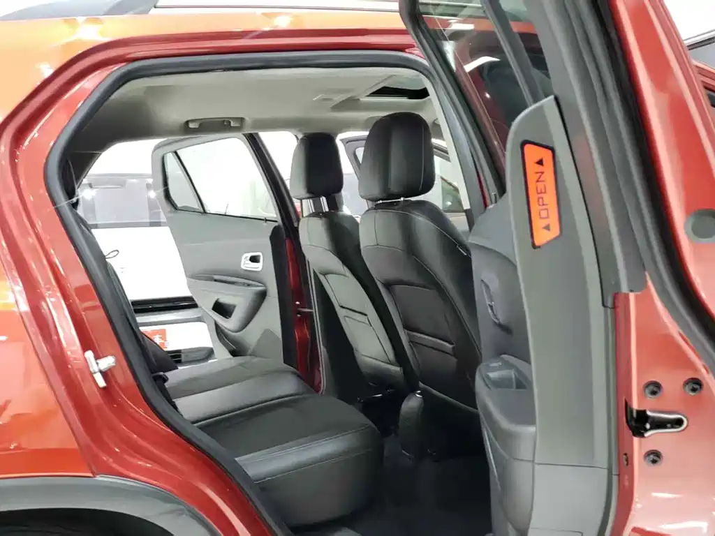 Chevrolet Trax — миниатюра 10