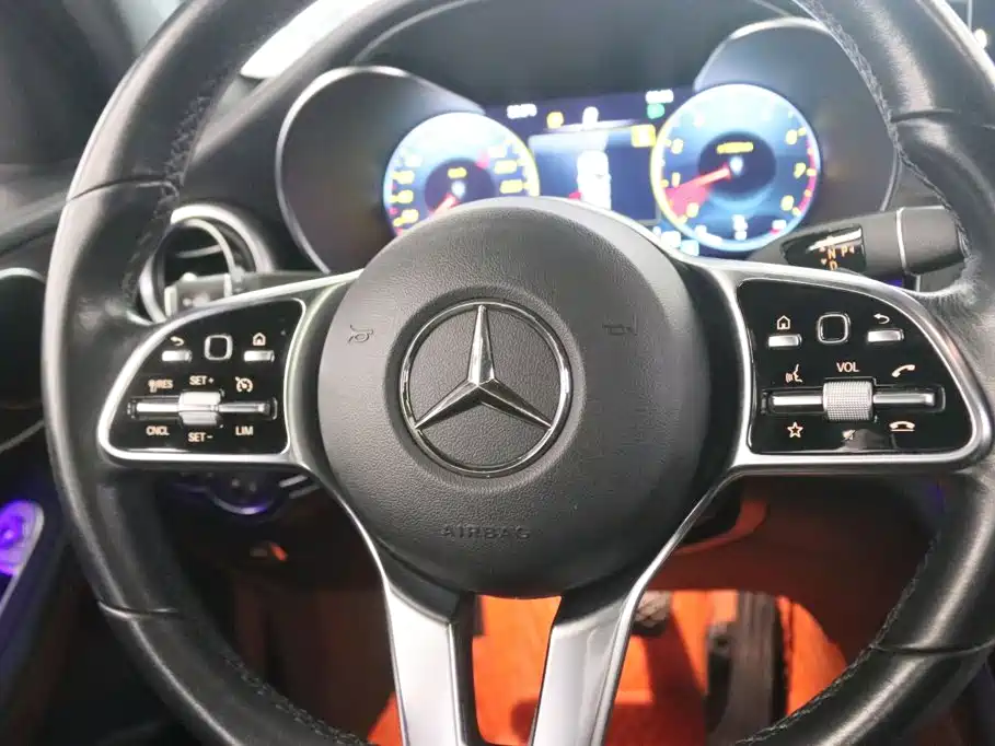 Mercedes-Benz GLC Coupe GLC 300 4MATIC Coupe SUV, фото 6