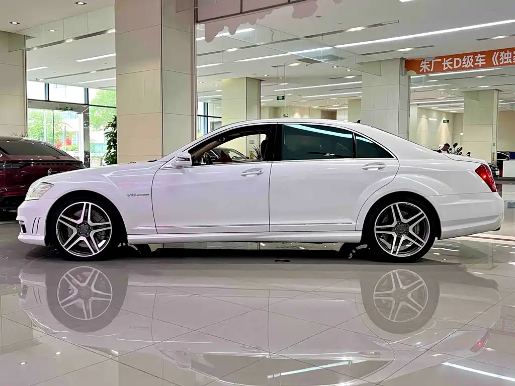 Mercedes-Benz S-Class AMG — миниатюра 3
