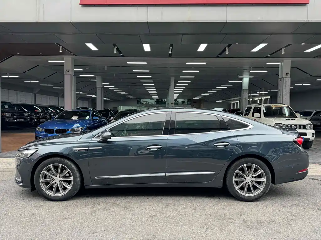 Buick LaCrosse — миниатюра 5