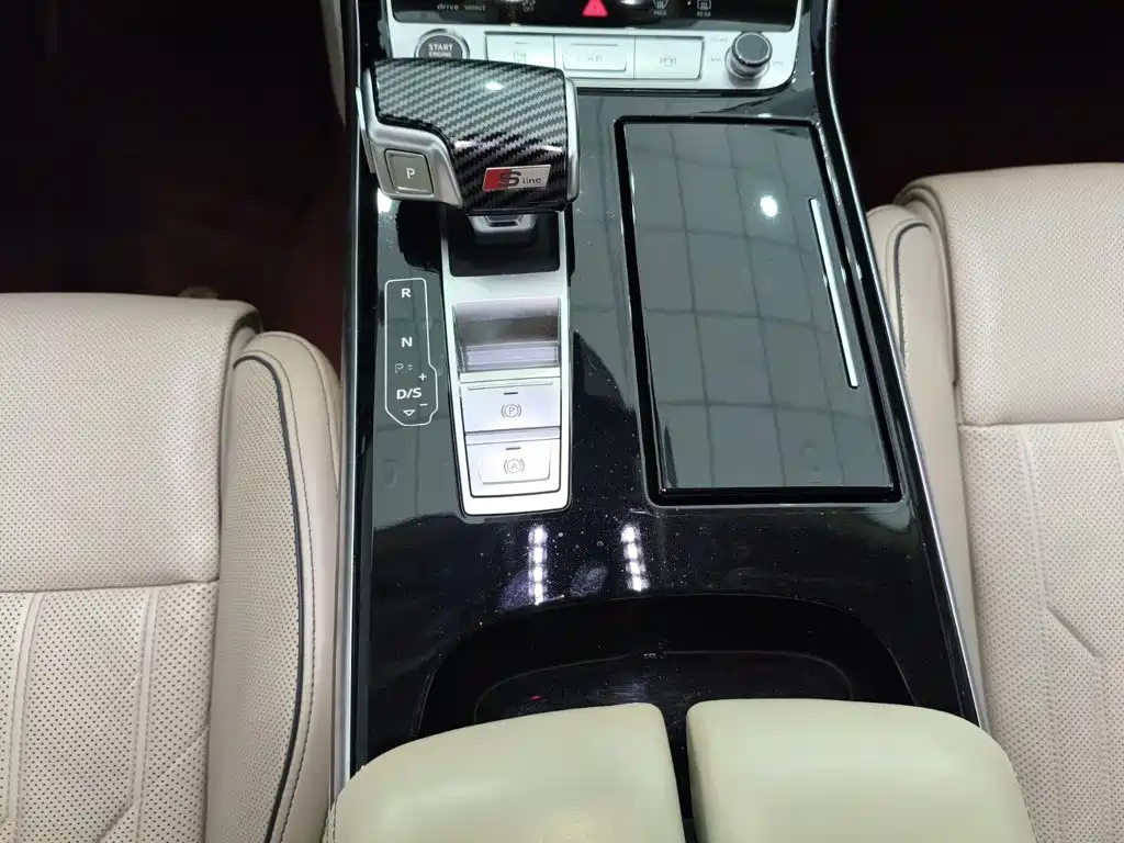 Audi A8 — миниатюра 14