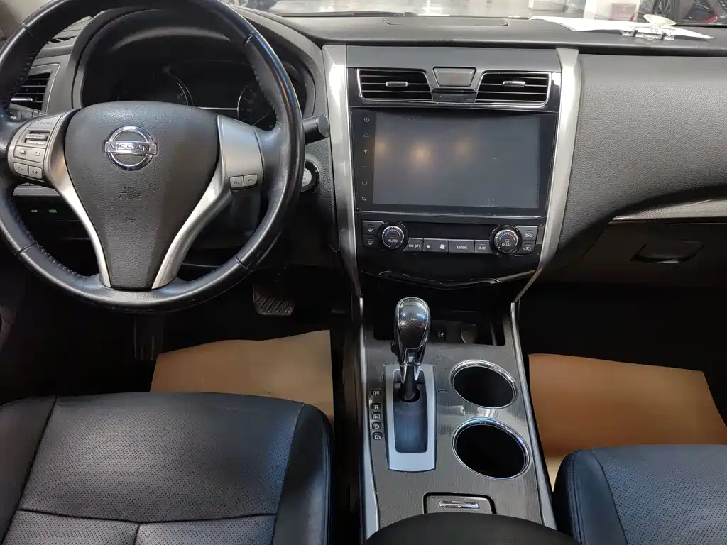 Nissan Teana — миниатюра 11
