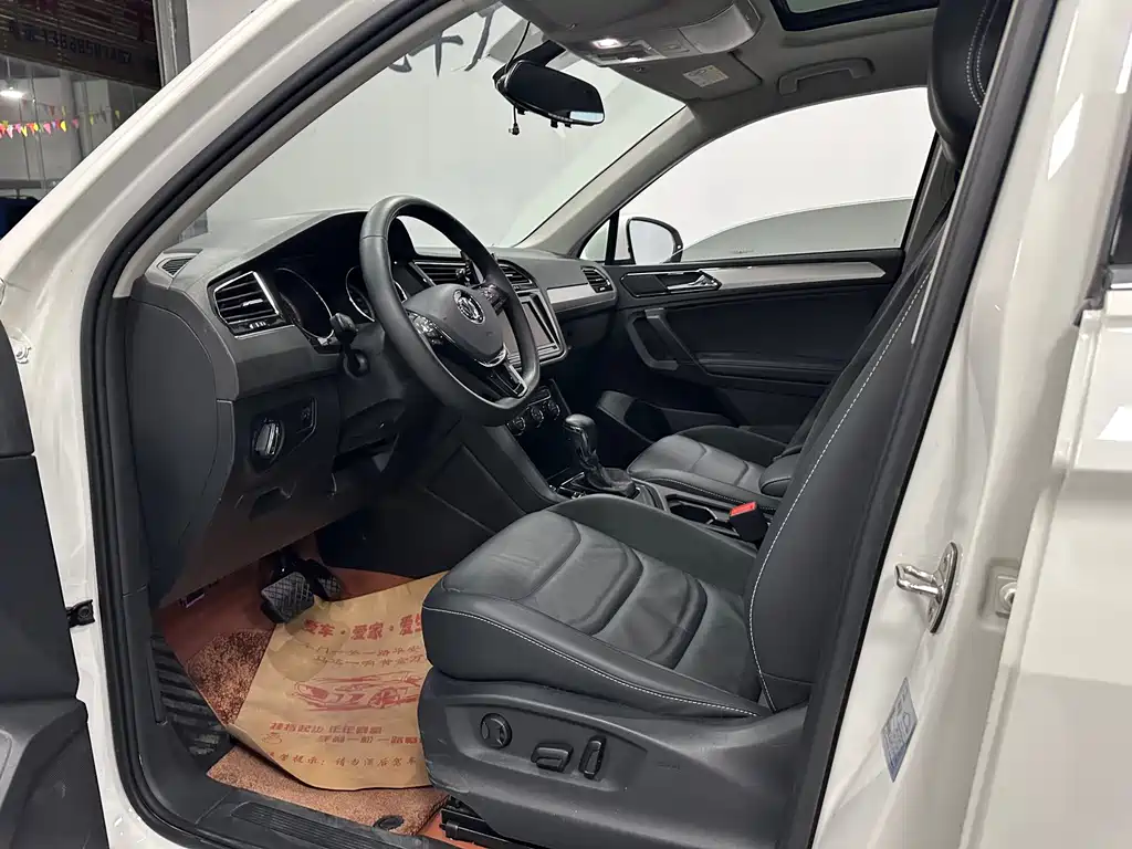 Volkswagen Tiguan L — миниатюра 4