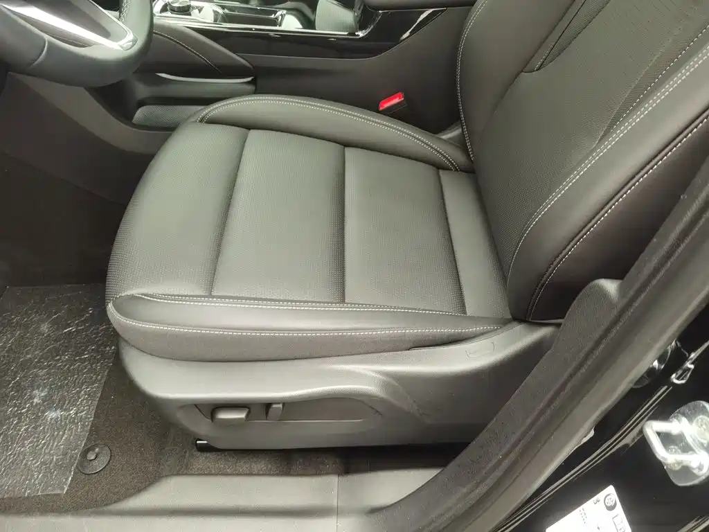 Buick Envision S — миниатюра 20