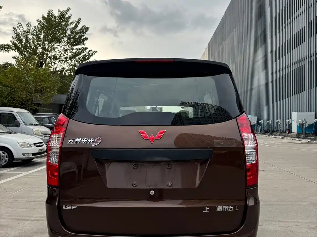 WULING AUTOMOBILE WULING HONGGUANG