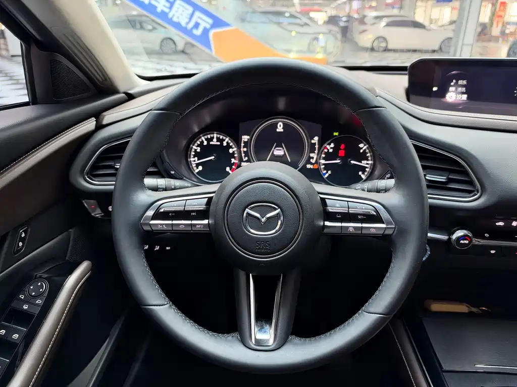 Mazda CX-30 — миниатюра 21