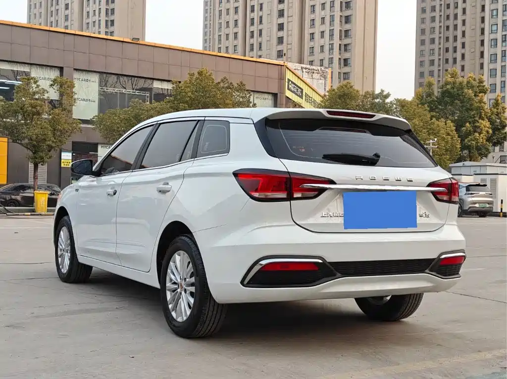 ROEWE EI5