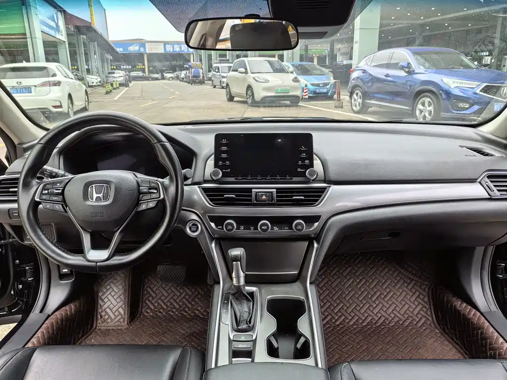 Honda Accord — миниатюра 11