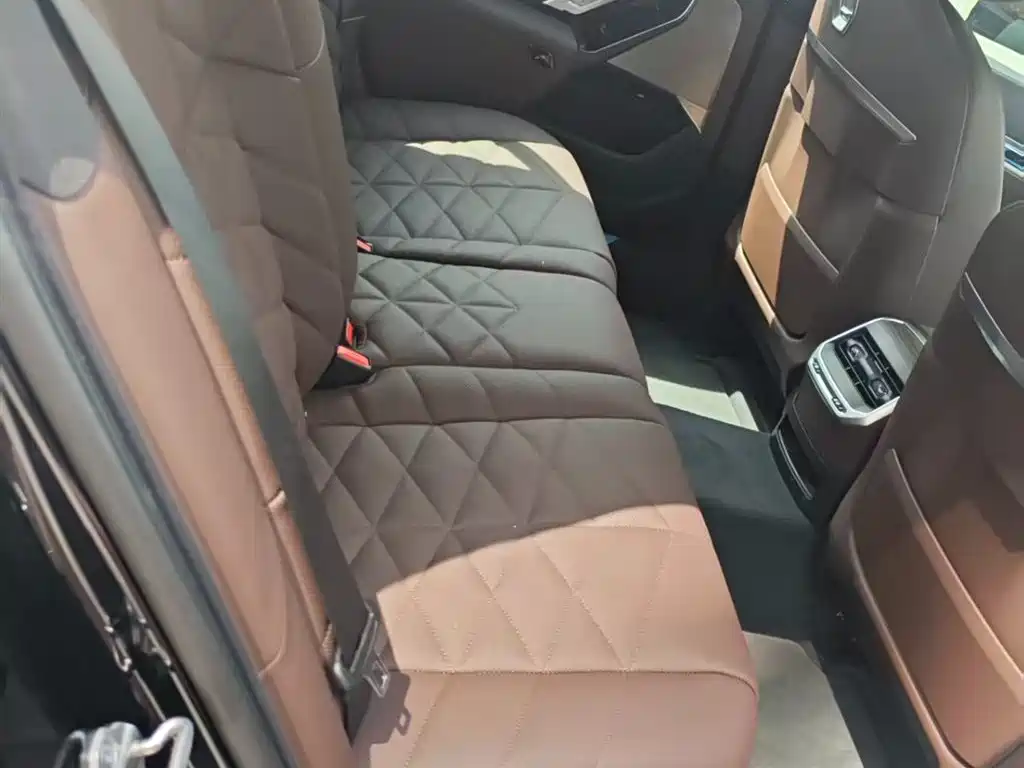BMW 7 Series 7 2023 740Li Lead M Sport