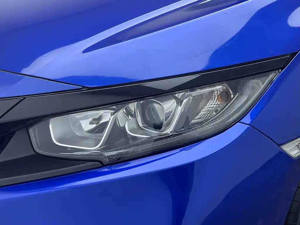 Honda Civic 2019 220TURBO CVT V