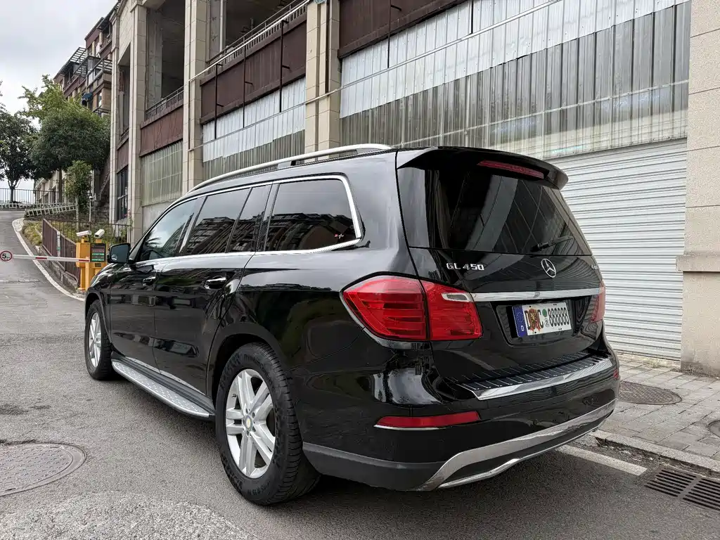 Mercedes-Benz GL-Class — миниатюра 4