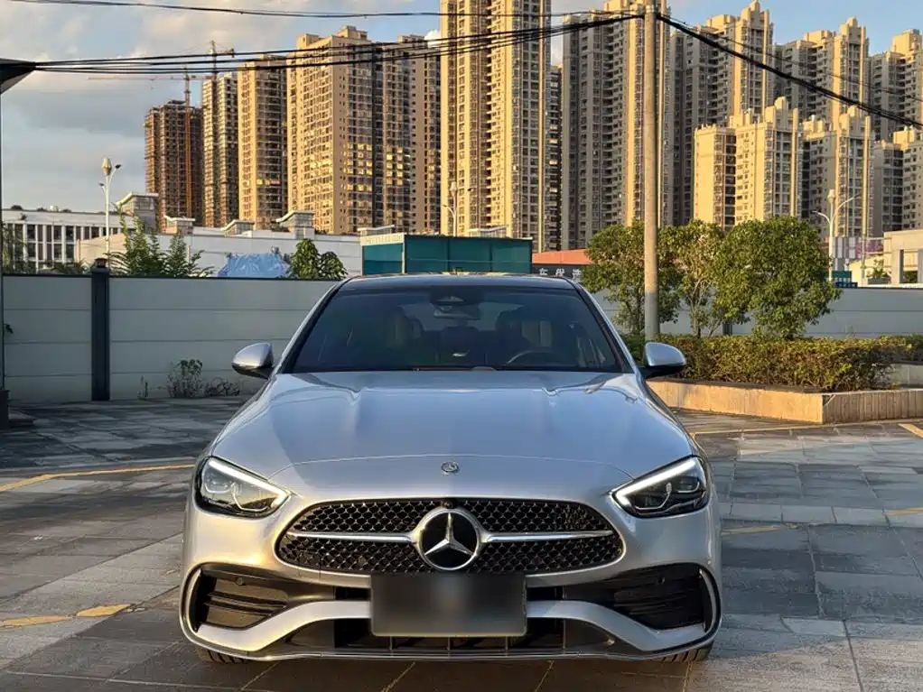 Mercedes-Benz C-Class — миниатюра 3