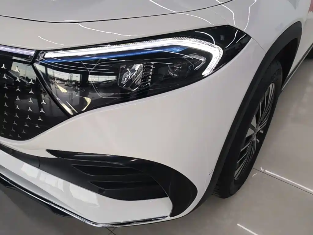 Mercedes-Benz EQB — миниатюра 24