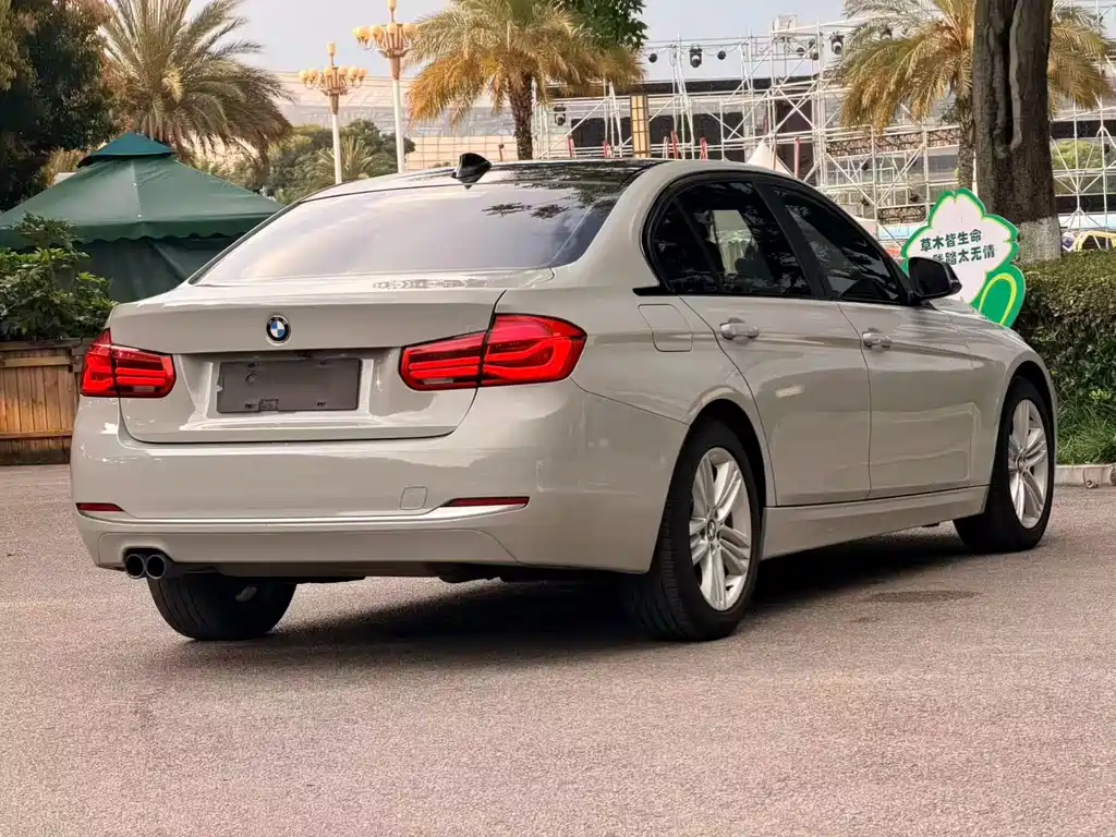 BMW 3 Series — миниатюра 4