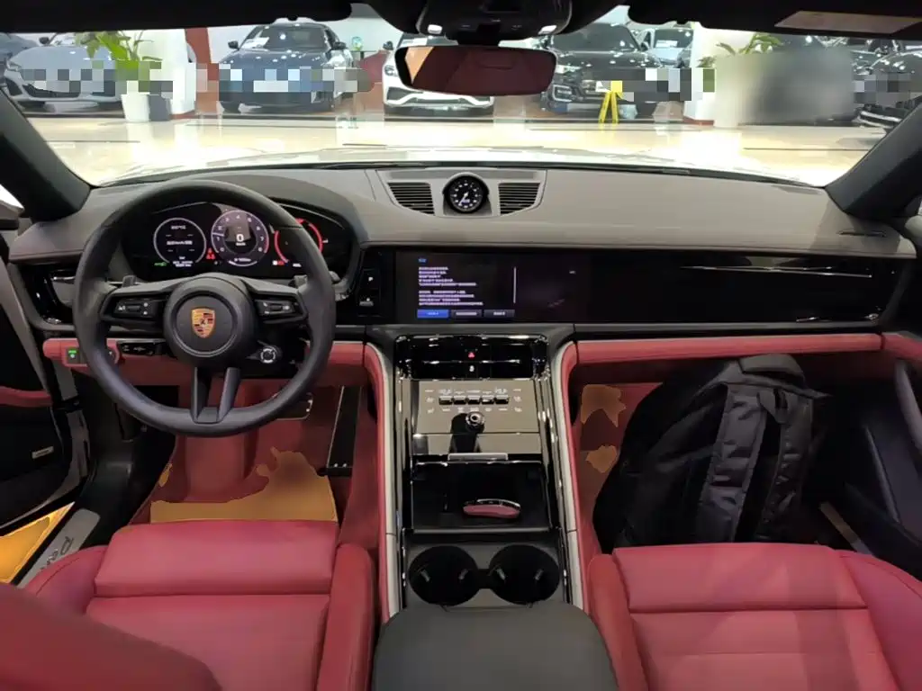 Porsche Panamera — миниатюра 10