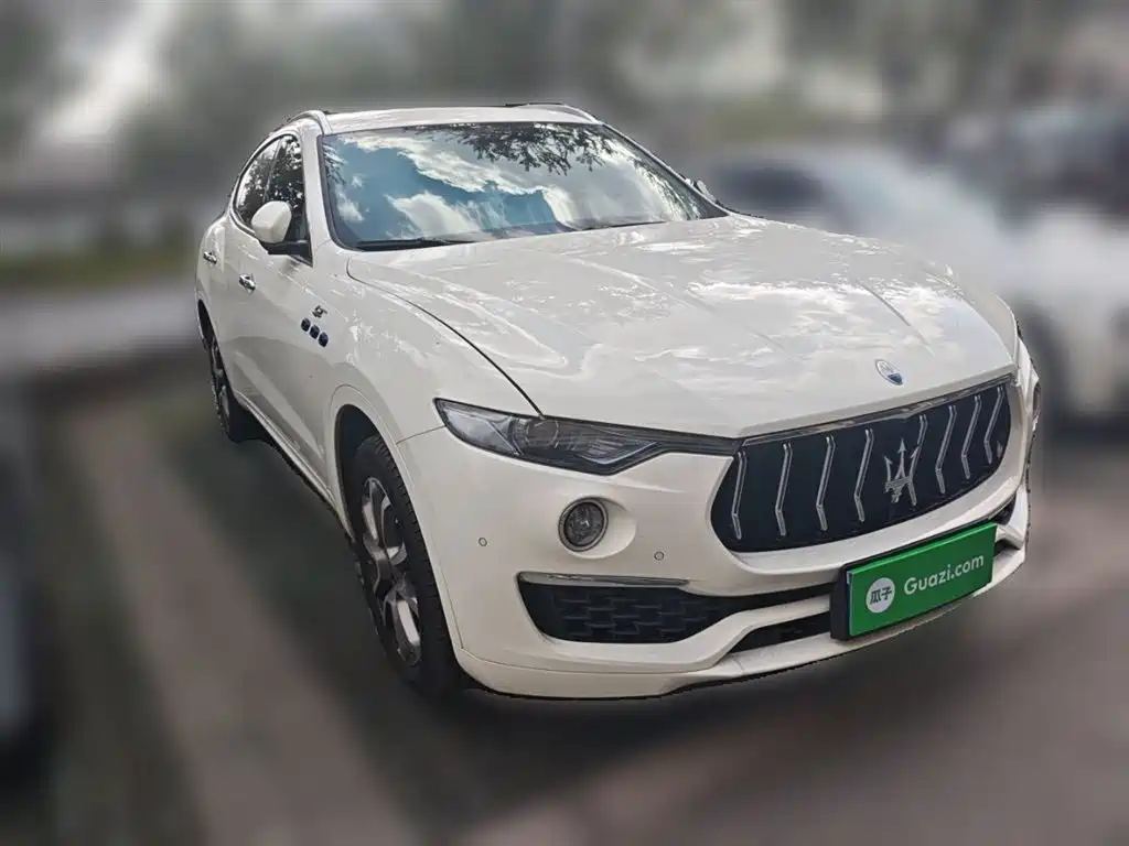 MASERATI LEVANTE