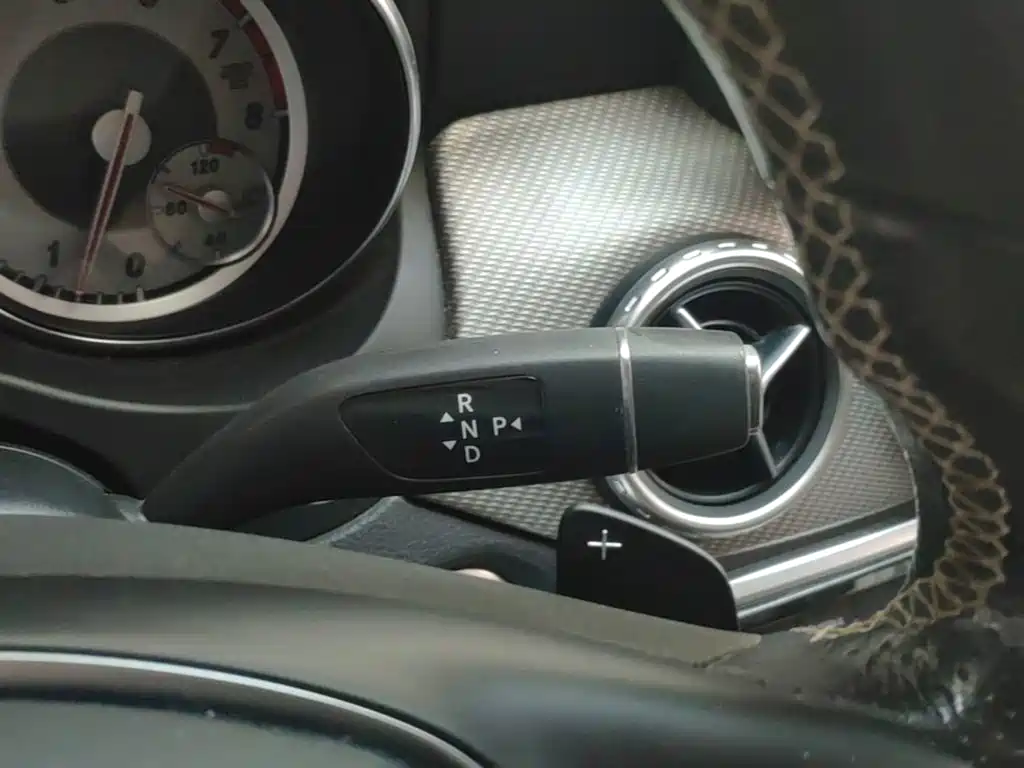 Mercedes-Benz GLA — миниатюра 14