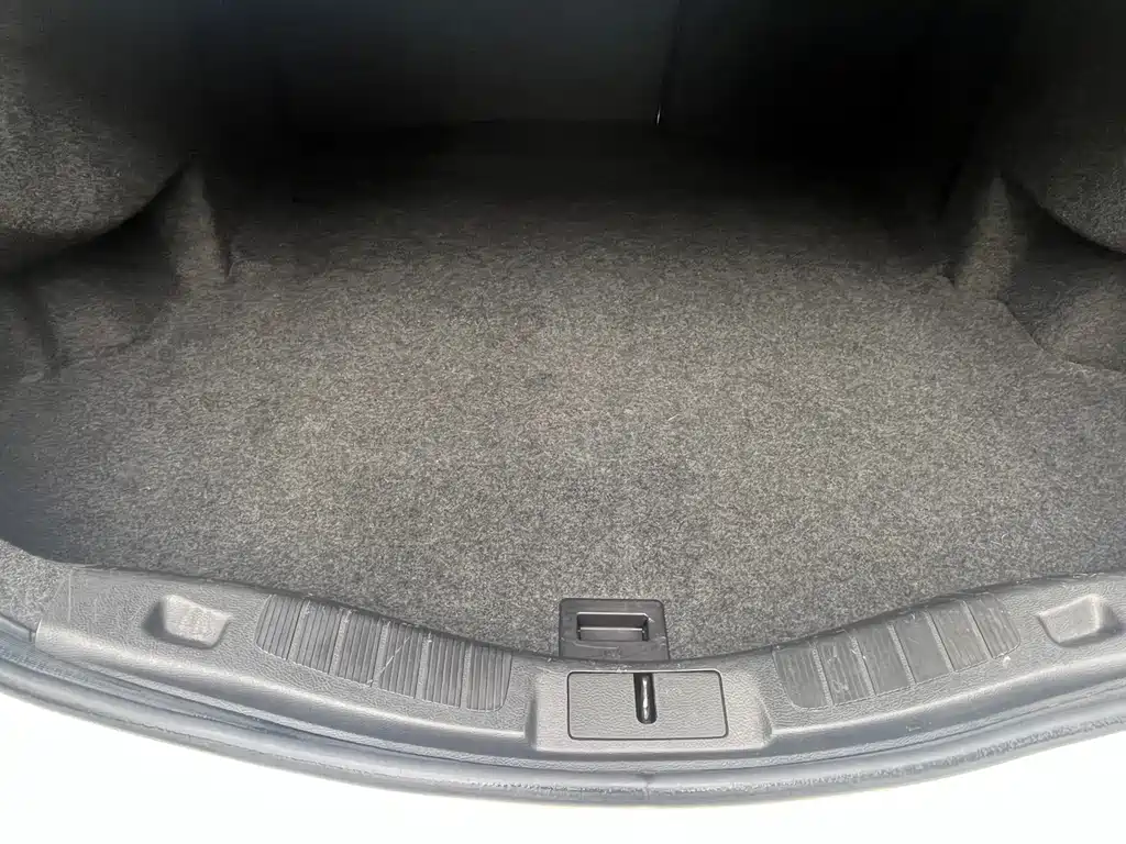 Ford Mondeo — миниатюра 14