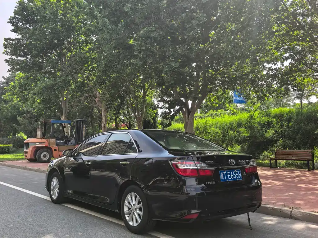 Toyota Camry 2016 2.0E Elite