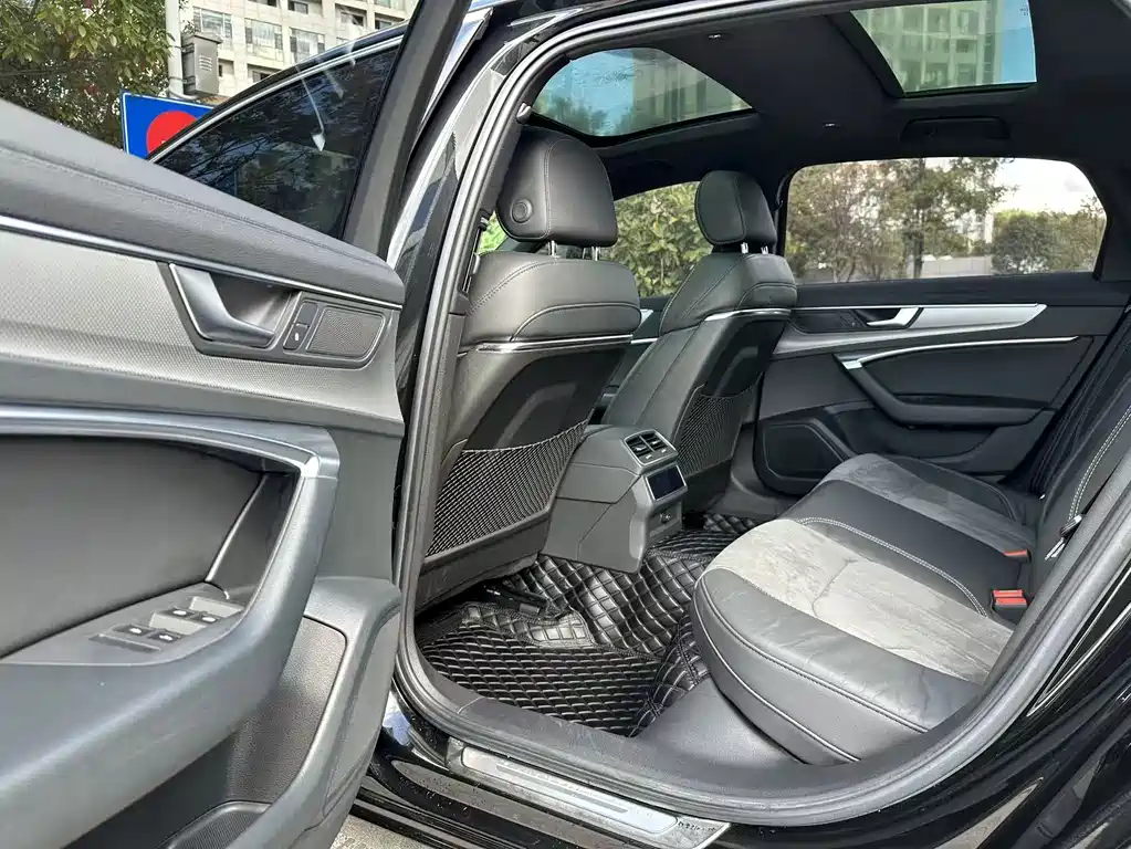 Audi A6L — миниатюра 6