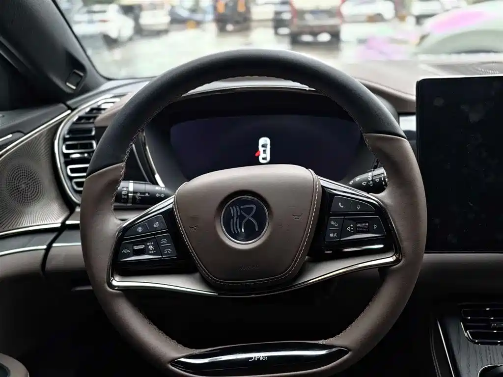 BYD Han 2022 EV 715KM Flagship