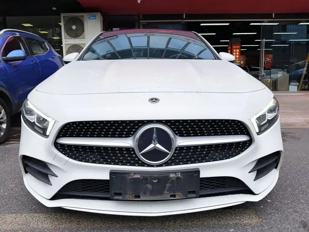 Mercedes-Benz A-Class — миниатюра 3