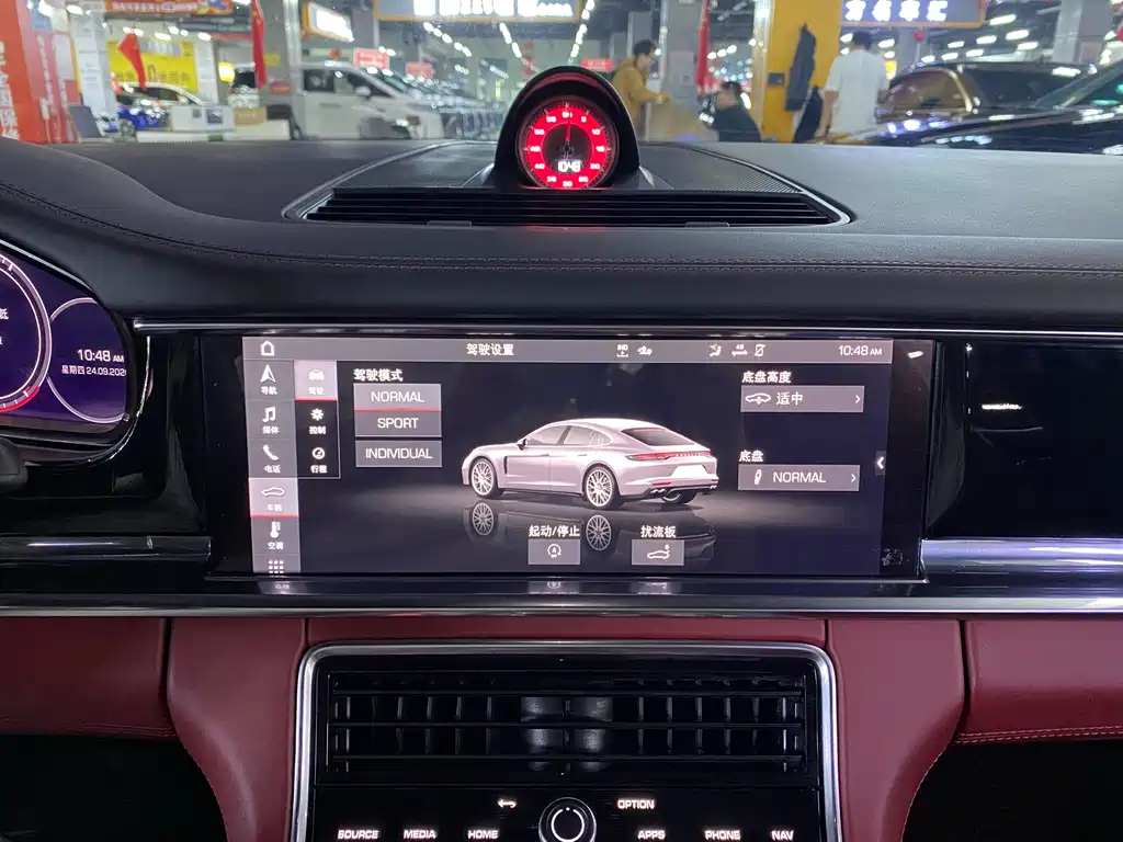 Porsche Panamera — миниатюра 10